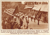 99317 Afbeelding van leden van de gymnastiekvereniging Kracht en Vlugheid in de 1 Mei optocht op het Vredenburg te Utrecht.